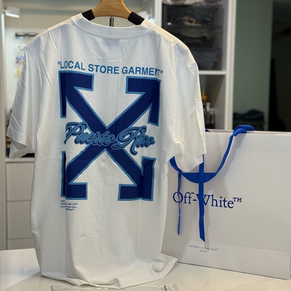 Off-White Exclusive Store  lWhite and Black  Graphic T-Shirt  Puerto Rico - Picture 2 of 7